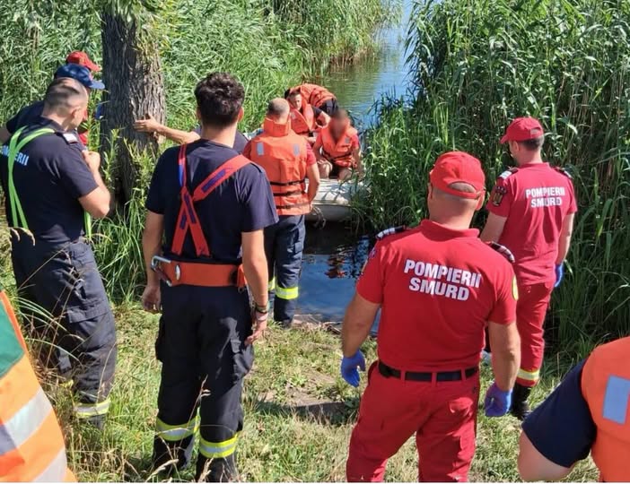 Sfârșit cumplit pentru un adolescent de 17 ani! A intrat în apă să se răcorească și nu a mai ieșit viu