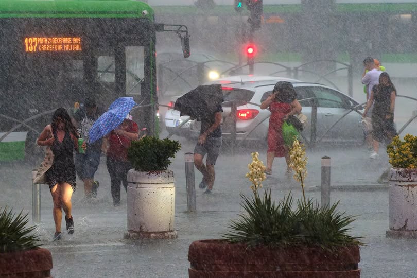 Vremea o ia razna! ANM a emis o avertizare de ultimă oră: ce se întâmplă la munte începând de miercuri