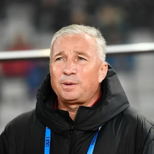 Dan Petrescu, prima apariție după un an de chin! Cum a fost surprins antrenorul după operația suferită