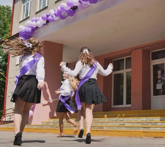 Structura noului an școlar. Când încep cursurile și cum arată calendarul vacanțelor