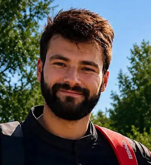 Un tânăr român a murit în Italia după ce a salvat un copil căzut în lacul Garda