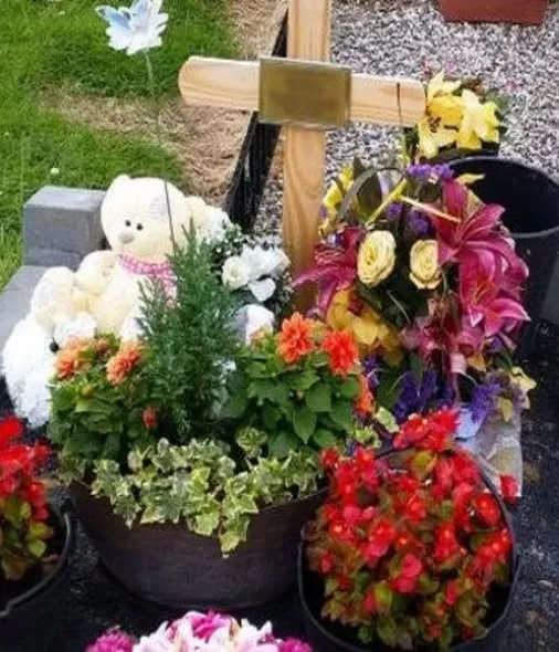 Tragedie în Italia. Un copil a murit după ce a ingerat cocaină, iar mama sa este cercetată penal și a fugit în România