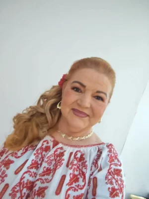 Povestea neștiută a Mariei Cârneci. De la copilăria modestă din Dâmbovița la succesul pe scenă