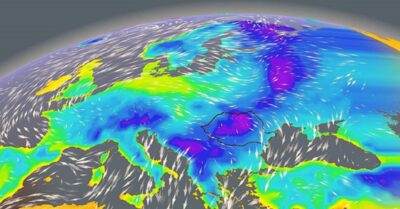 Iarna s-a întors în iulie! 16 grade în România și recorduri istorice. Când revine canicula