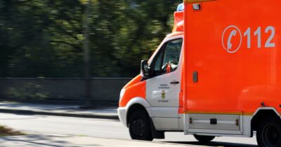 S-a stropit cu acetonă și și-a dat foc chiar în bancă! Gestul extrem al unui bărbat din Slatina din cauza banilor