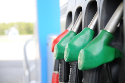 Noi scumpiri la benzină și motorină în Capitală. Carburanții se apropie de pragul de …