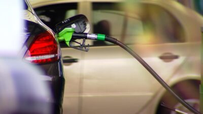 Veste proastă pentru șoferi! Prețurile la pompă explodează de la 1 iulie. Cât vei plăti în plus pentru un plin