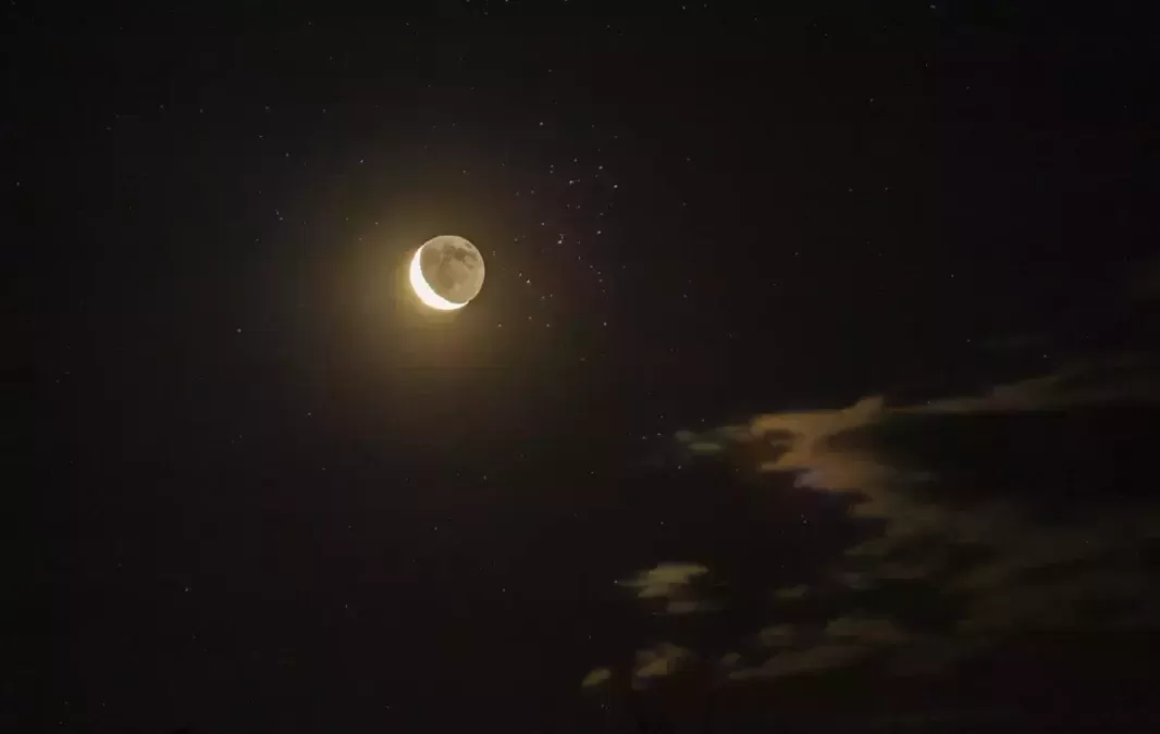 Spectacol total pe cerul verii! Când se vede cea mai așteptată ploaie de stele din iulie