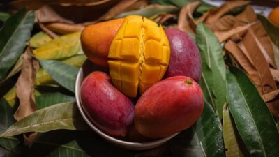 A apărut „Louis Vuitton-ul” fructelor! Deliciul exotic din Taiwan care costă o avere a ajuns în Europa
