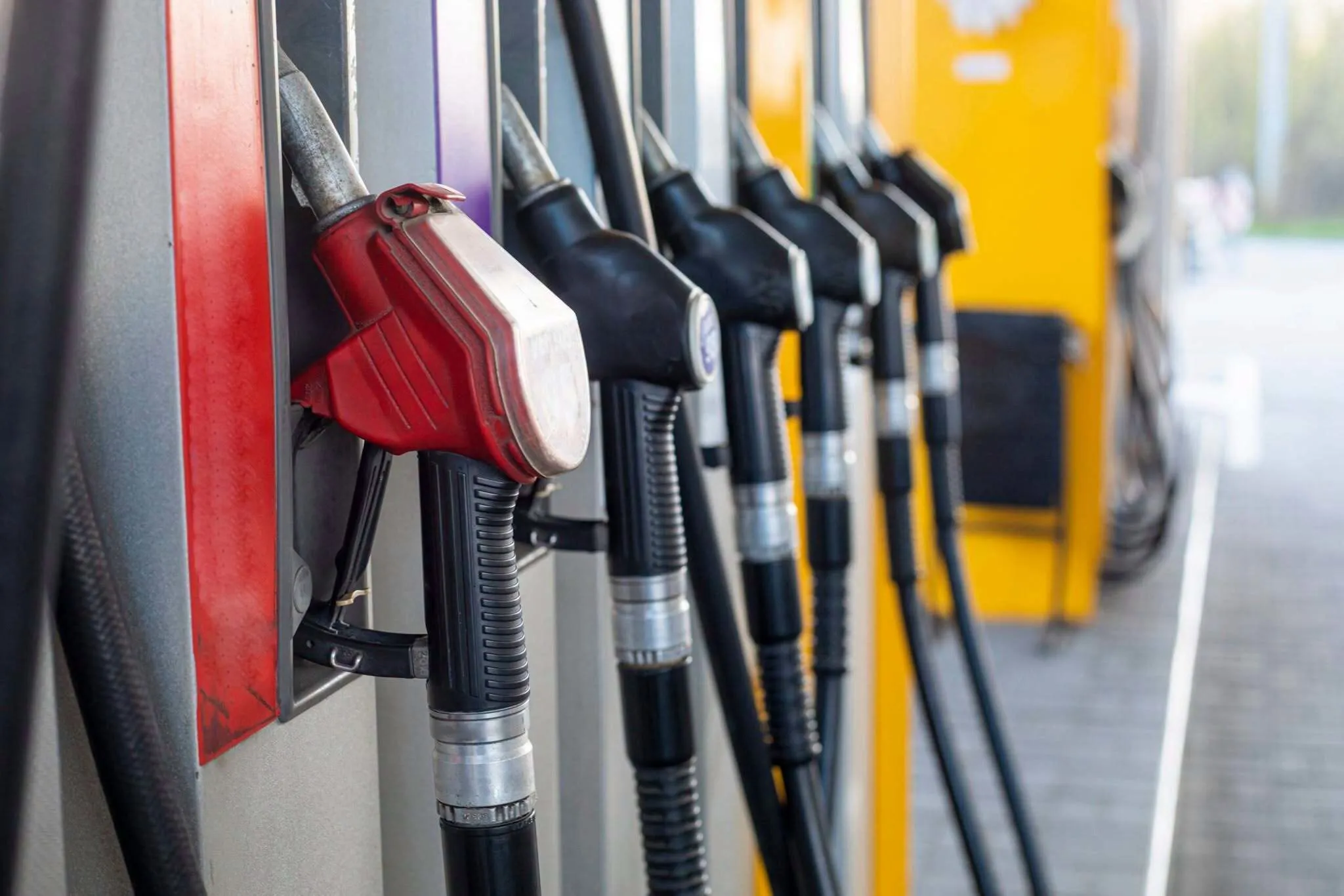 Ministerul Energiei dă asigurări privind aprovizionarea cu carburanți. Stocurile sunt sigure și nu există riscuri de blocaj pe piață