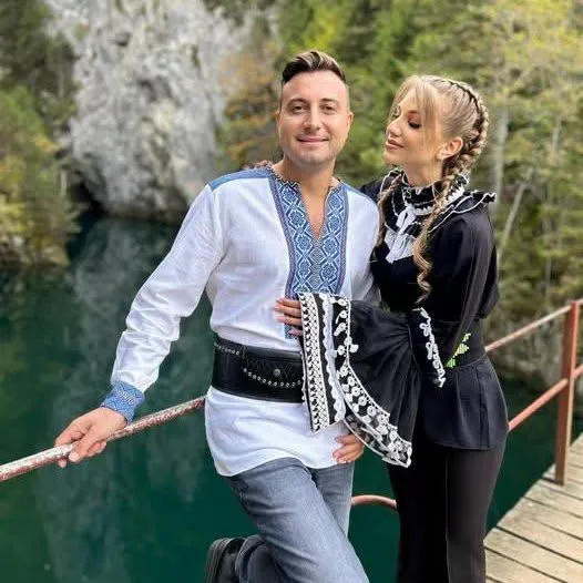 Gestul lui Valentin Sanfira după despărțire. Versurile care au alimentat speculațiile fanilor despre fosta relație