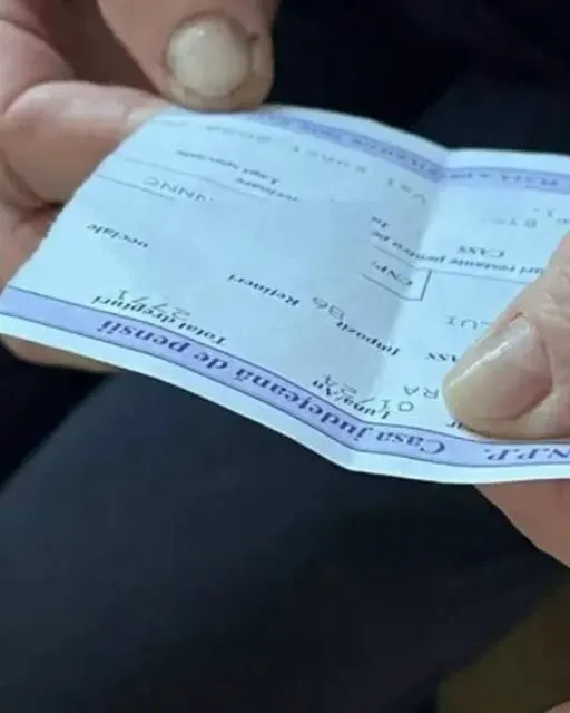Ajutor financiar pentru pensionari. Cine primește bani în plus de la stat în decembrie 2026
