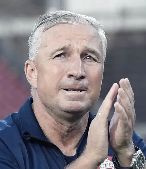 Dan Petrescu a decis când revine în antrenorat. Anunțul făcut de tehnician după problemele grave de sănătate