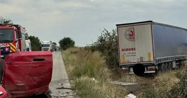 Accident mortal în Constanța. Un autoturism și două TIR-uri implicate, trafic blocat pe autostradă