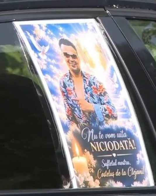 Trupul lui Costeluș de la Clejani a fost dus acasă. Imagini emoționante de la priveghiul regretatului tiktoker