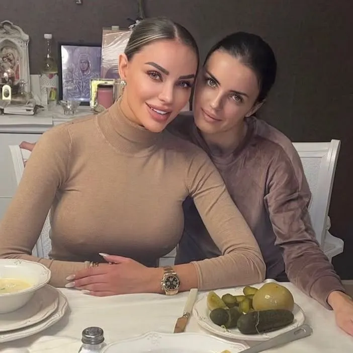 Reacția Biancăi Drăgușanu după decesul fulgerător al Mădălinei Apostol. Prietenia de zece ani care s-a încheiat tragic