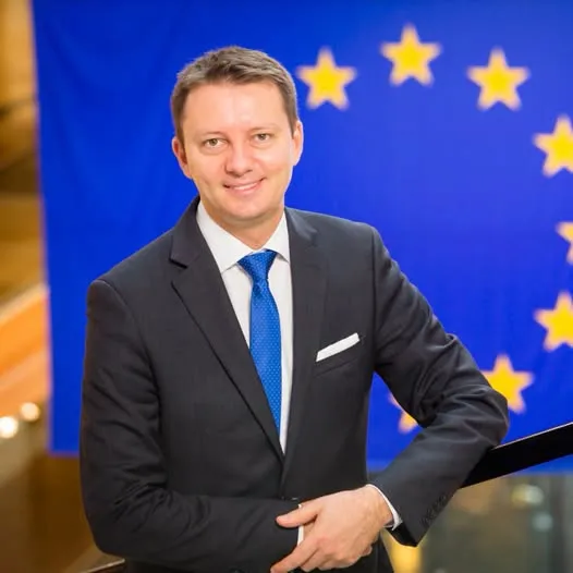 Nicușor Dan l-a desemnat pe Siegfried Mureșan pentru funcția de premier