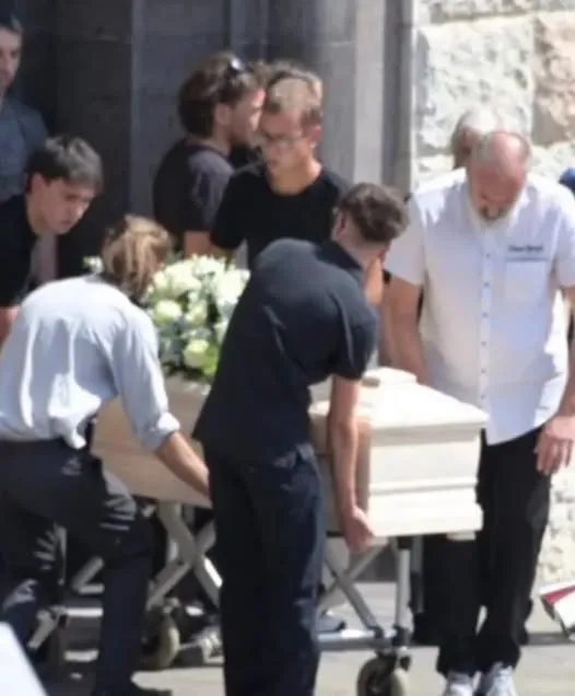 Sfârșit tragic în Italia. Un adolescent a murit la nouă ani după ce s-a îmbolnăvit de la brânză