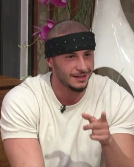 Georges a revenit în Casa iubirii. Tensiuni cu Andra și schimbare radicală de look