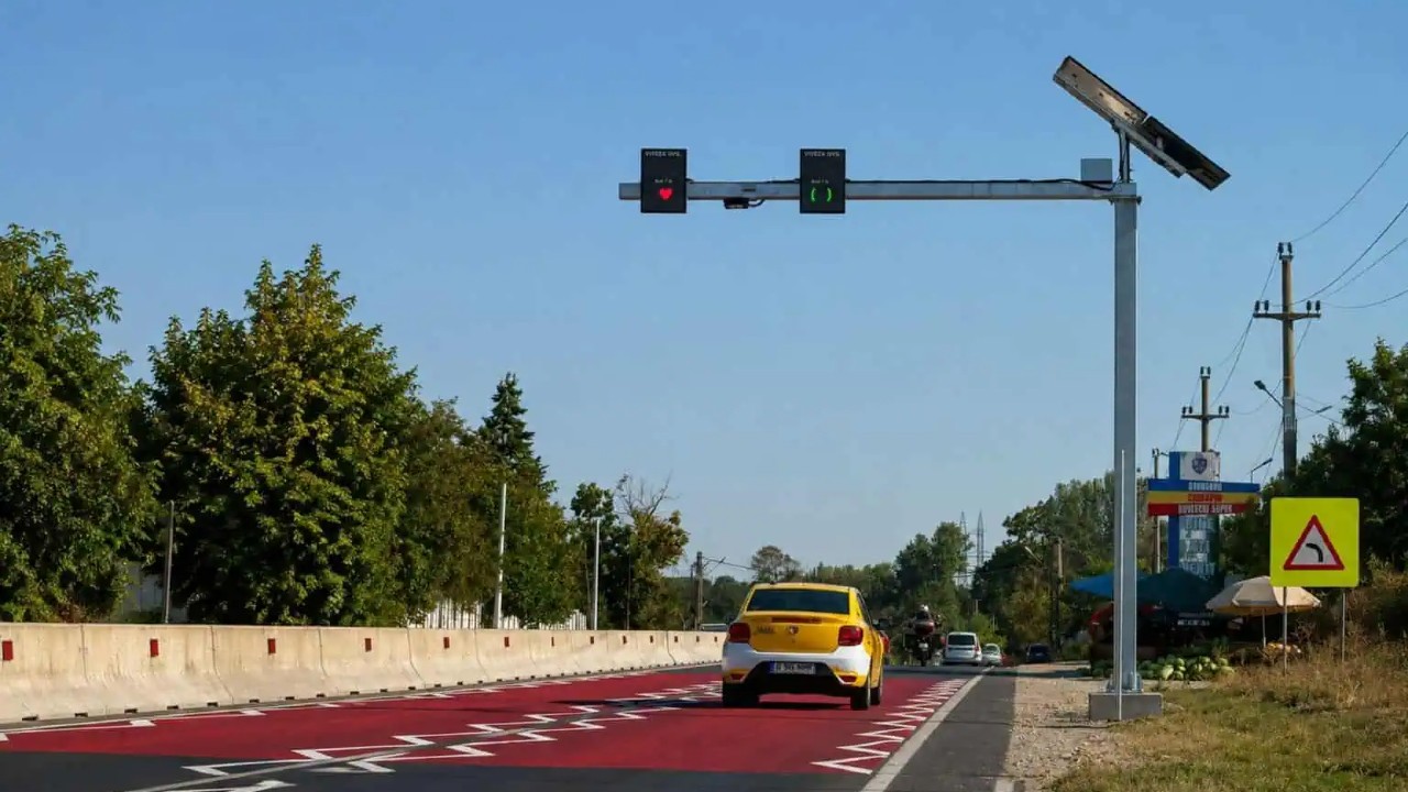 Capcana de pe DN1. Ce aparate au apărut la intrarea în localități și ce pățești dacă depășești viteza