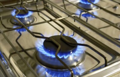 Noi tarife la gaze pentru milioane de români. Ce sume apar în notificările primite pentru iarnă