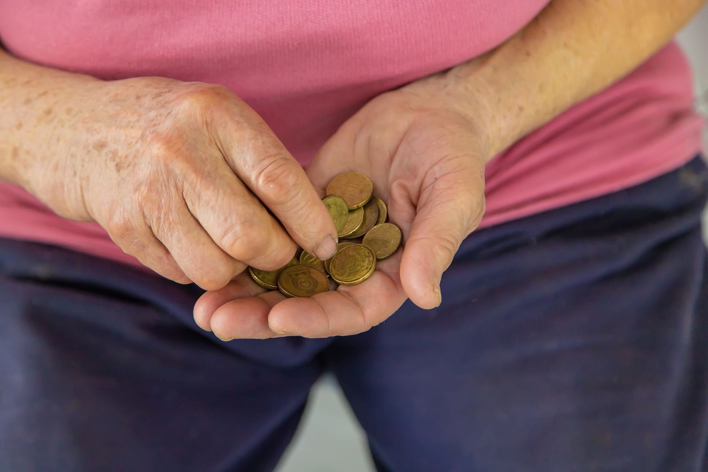 Vestea momentului pentru pensionari! Cine ia până la 500 de lei în decembrie fără nicio cerere