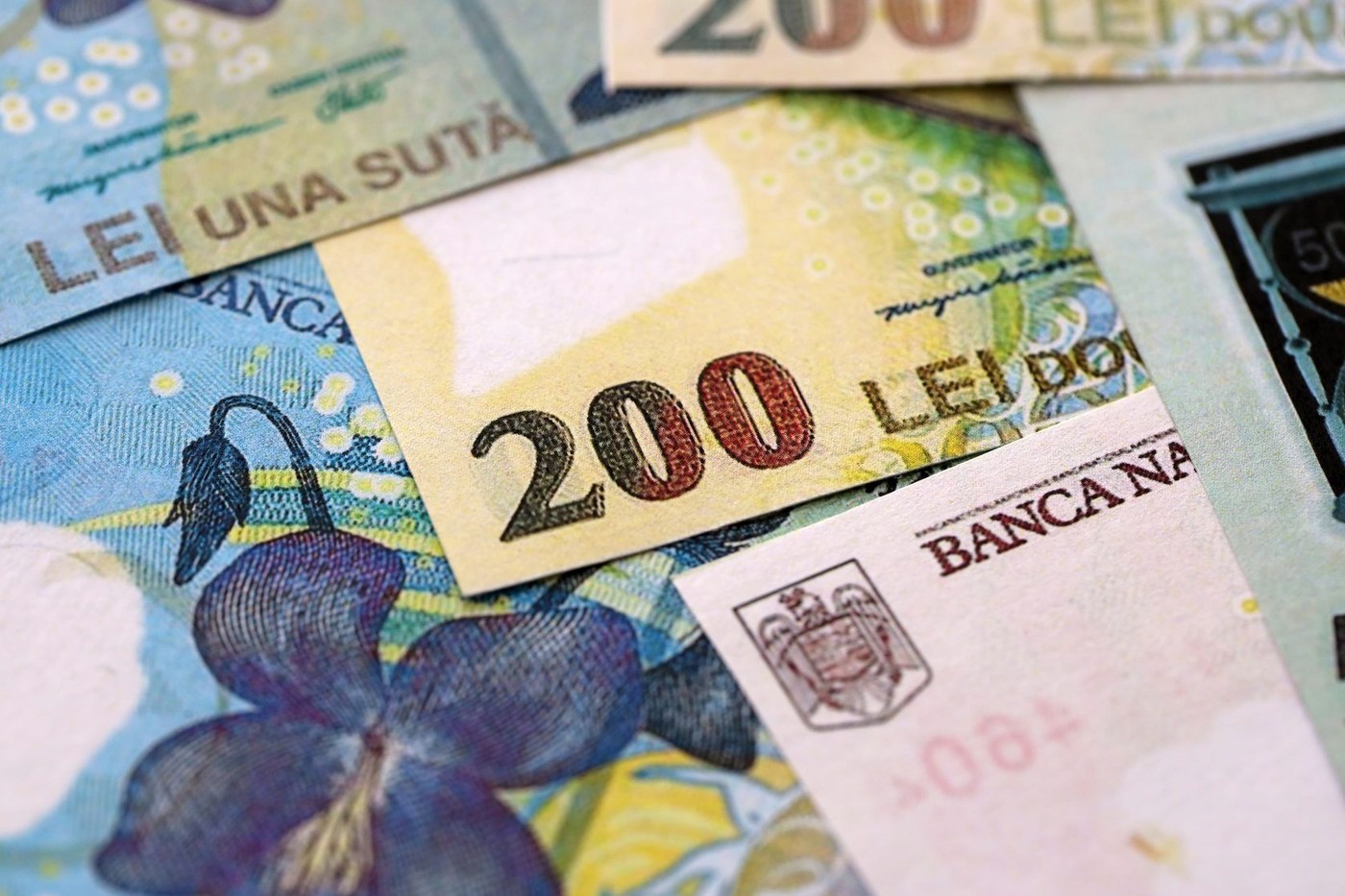 Presiuni pe bugetele românilor în această toamnă. Unde se așteaptă cele mai mari creșteri de prețuri