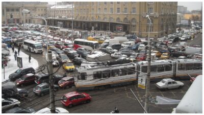Câți ani din viață pierd românii pe drumul spre job. Comparația incredibilă cu Olanda