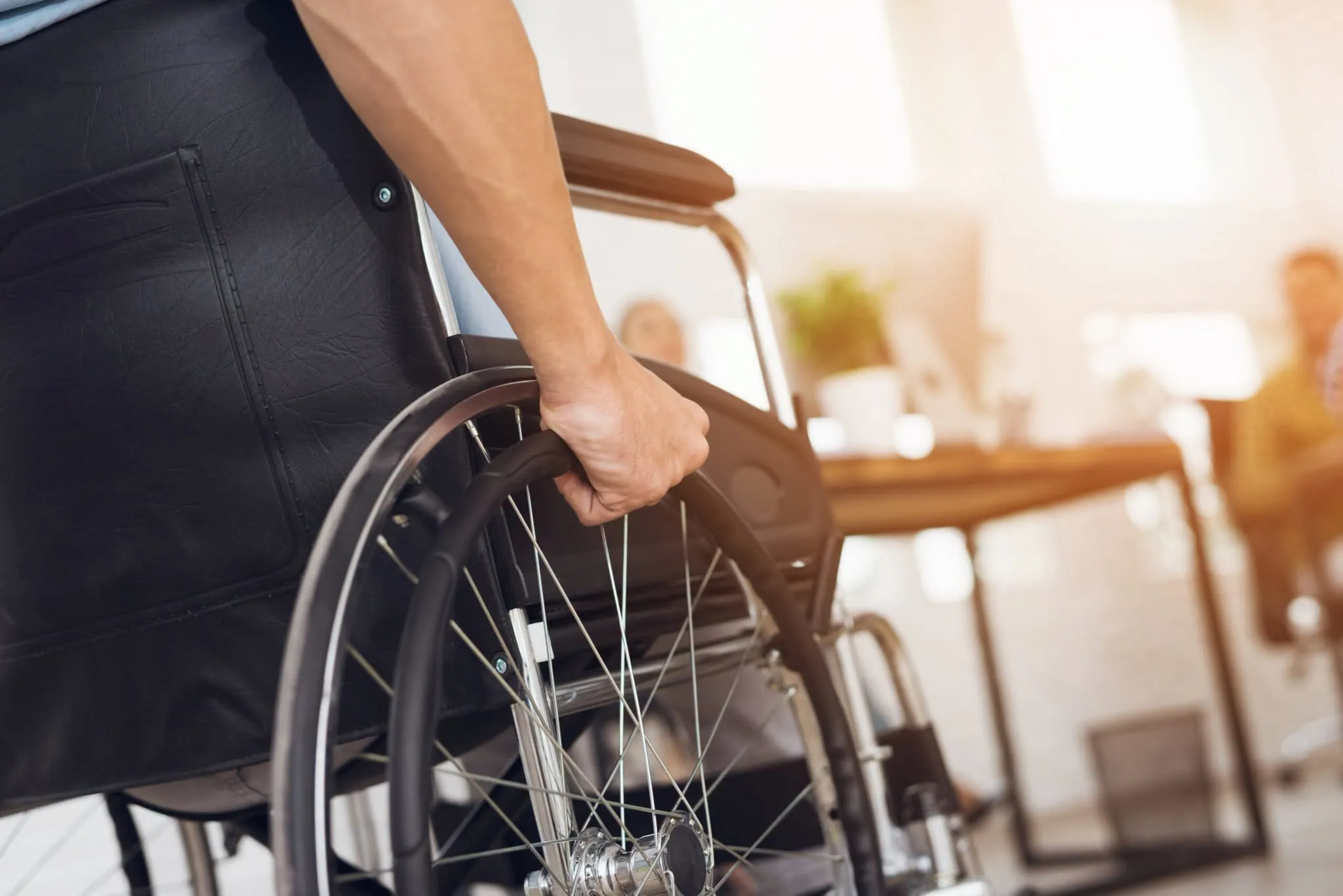 Schimbări majore în Capitală. Voucherul Materna este eliminat și ajutoarele pentru dizabilități se suspendă