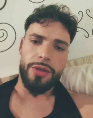 Valentin și-a închis contul de Instagram după despărțirea de Daniela. Ce motiv a invocat pentru încheierea relației
