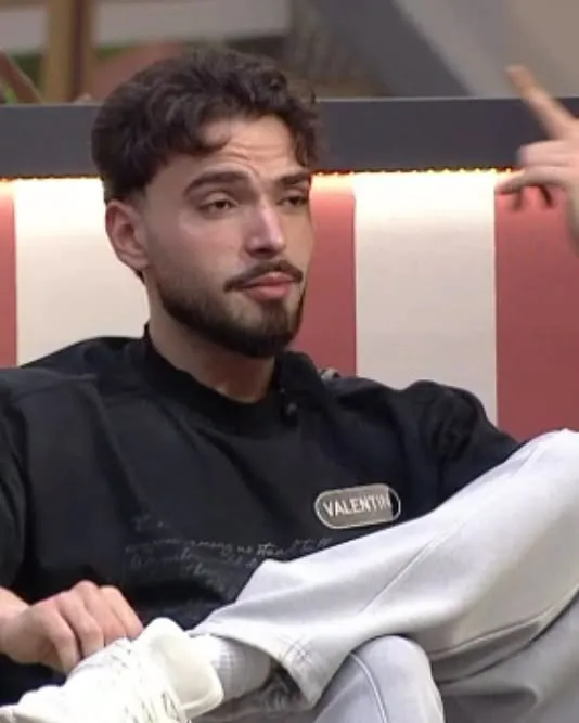 SCANDAL la Casa iubirii! Valentin și Edi, acuzații DURE despre iubire și competiție