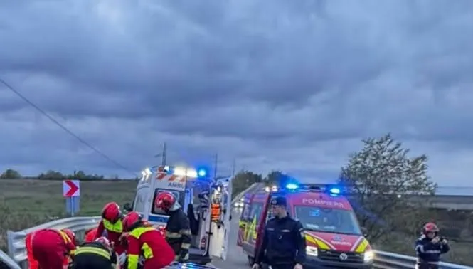 TRAGEDIE în Botoșani! O femeie a MURIT, un bărbat și un copil, răniți într-un triciclu