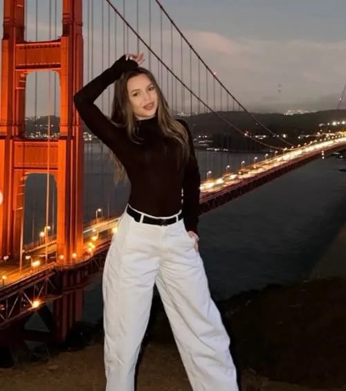 RĂSTURNARE în viața Veronicăi! Noul IUBIT misterios, în imagini din San Francisco!