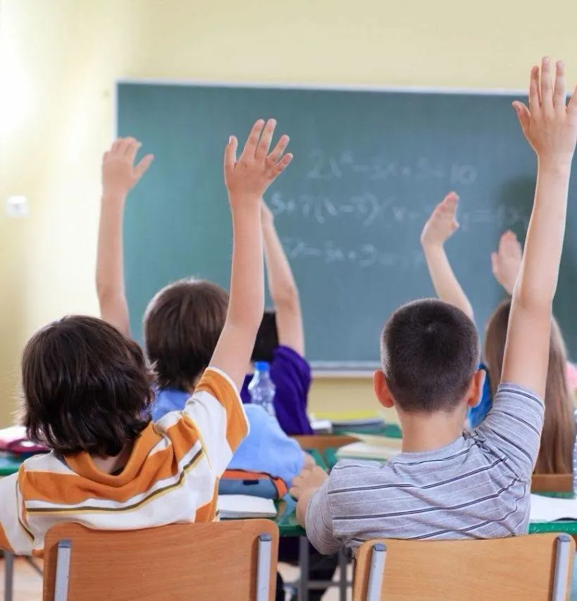S-A DECIS! Elevii au 9 ZILE LIBERE! Când începe VACANȚA de toamnă 2026
