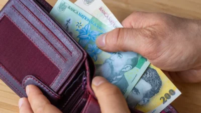 RĂSTURNARE de situație pentru PENSIONARI! Ar putea scăpa de CASS! CCR analizează măsura