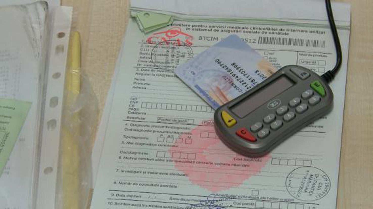 Adio, cozi la CNAS! Hârtia obligatorie pentru toți românii care merg la medic dispare
