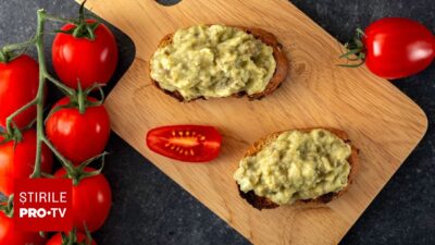 Cum să prepari salată de vinete dietetică. Ingredientul simplu care înlocuiește uleiul și reduce caloriile
